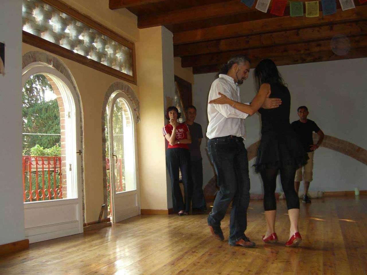 B&B Locanda Della Sesta Felicita Vaglio Serra Bagian luar foto